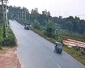 মায়ের কাজে যাওয়ার সময় দুর্ঘটনায় নিহত দুই বোন